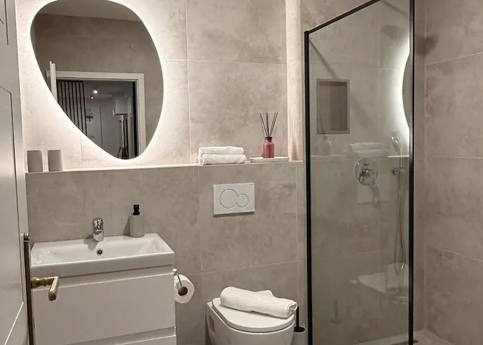 Luxury Downtown * ברטיסלאבה