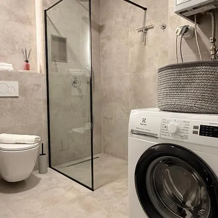 Apartament Luxury Downtown *